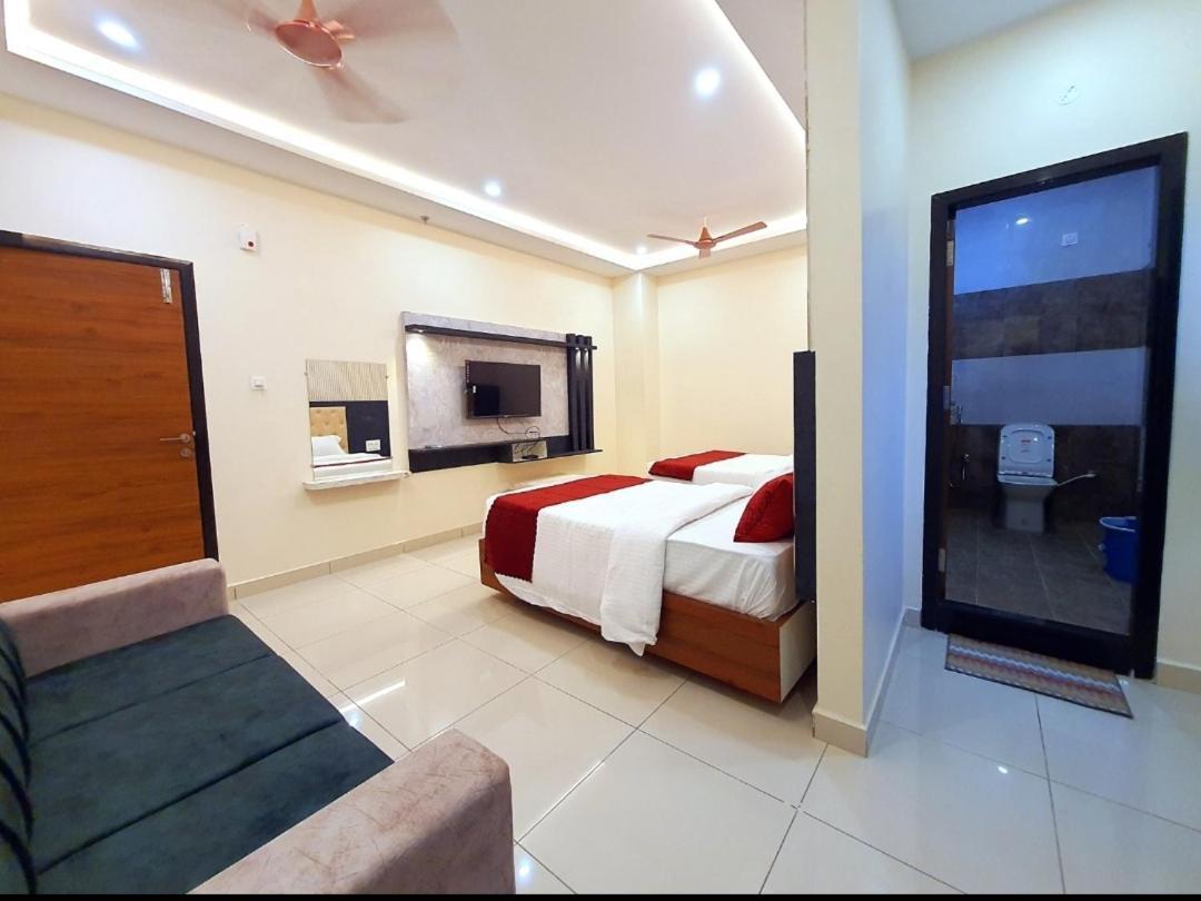 Hotel Vsr Grand Vijayawāda Exterior foto